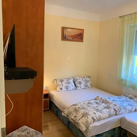 Martina Apartmanhaz Apartment Balatonlelle