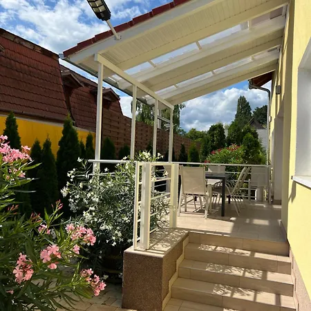 Apartment Martina Apartmanhaz Balatonlelle