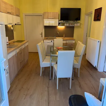 Apartment Martina Apartmanhaz *