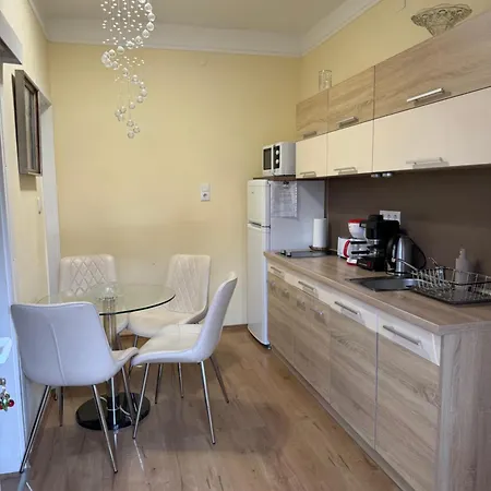 Apartment Martina Apartmanhaz *