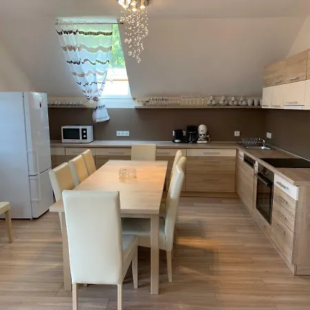 Martina Apartmanhaz Апартаменты *