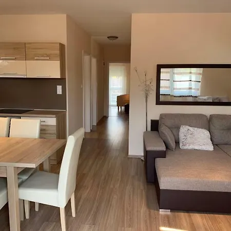 Martina Apartmanhaz Apartment Balatonlelle