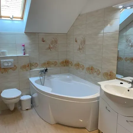 Martina Apartmanhaz * Balatonlelle